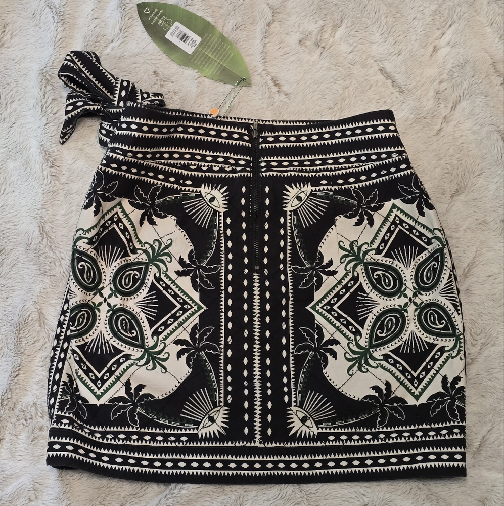 FARM Rio Monochrome Patterned Mini Skirt - Picture 4 of 5